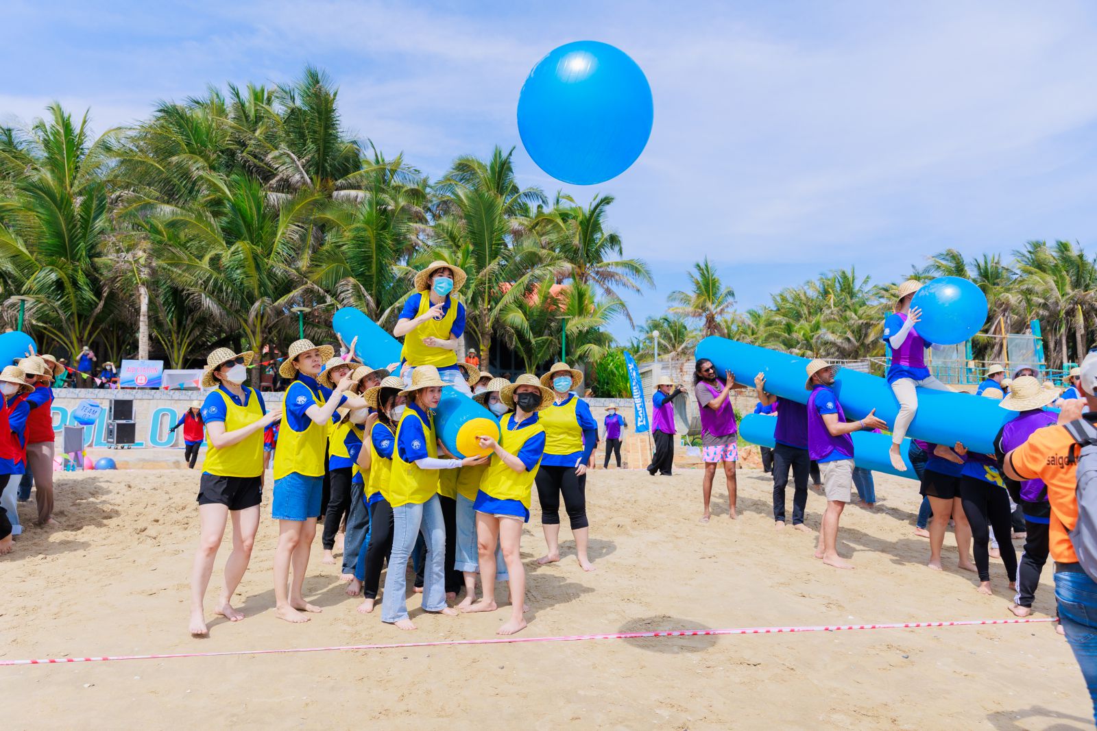 Tổ chức team building tại Hàm Thuận Nam