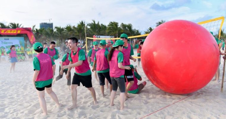 Bóng nước tiếp sức