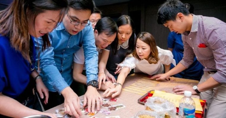 Vẽ tranh tập thể