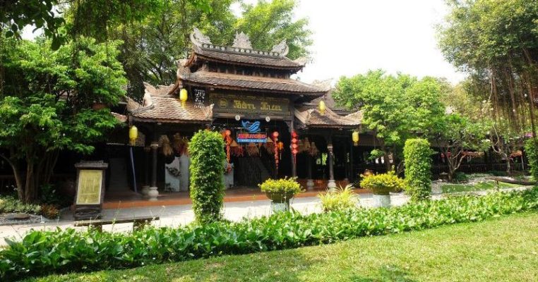 Khu du lịch Bến Xưa (Quận 12)