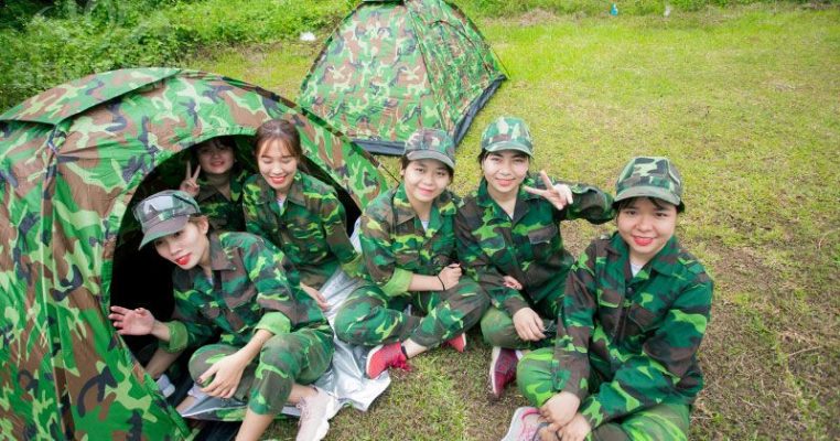 Trò chơi mang tính mô phỏng quân sự cao, giúp rèn chiến thuật và teamwork.