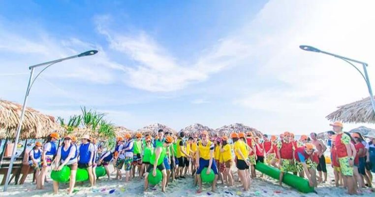 Trò chơi xây dựng slogan, hashtag