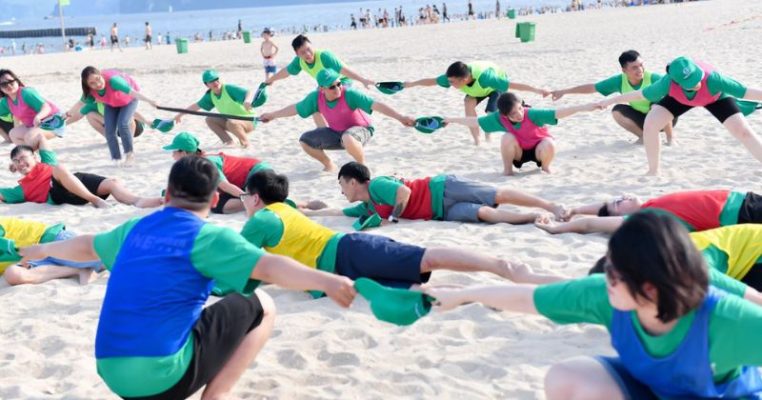 Team building mang đến nhiều tiếng cười