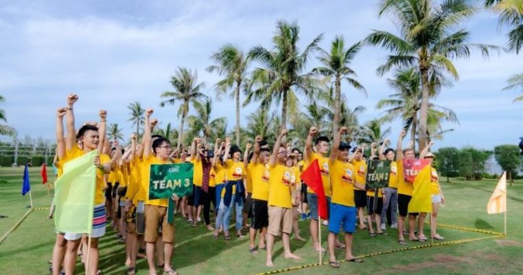 Teambuilding resort là hình thức tổ chức các hoạt động team building tại khu nghỉ dưỡng