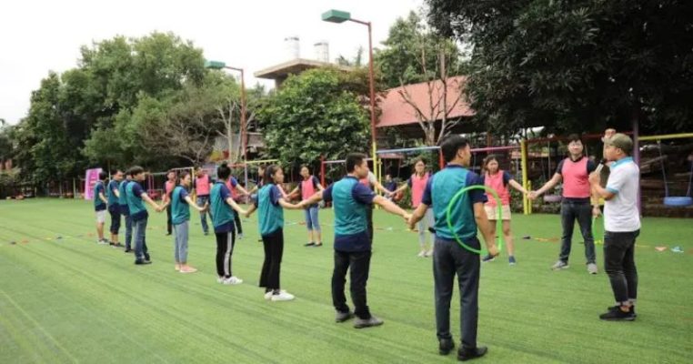 trò chơi đơn giản nhưng rất hiệu quả trong việc rèn luyện thể lực và tinh thần đồng đội.