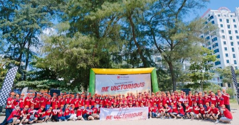 Tổ chức sự kiện Á Châu