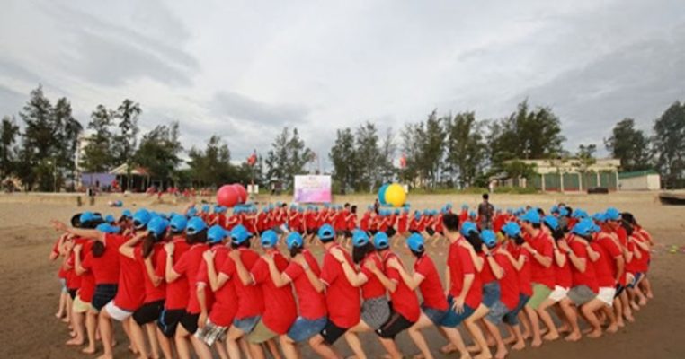 Trò chơi team building không cần đạo cụ được tổ chức chuyên nghiệp